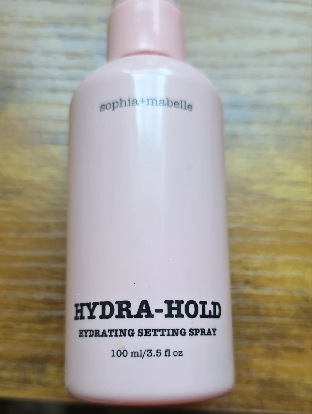 Hydra-Hold Hydrating Setting Spray — Pink
